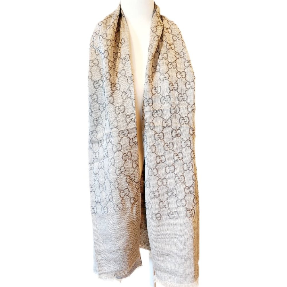 GUCCI Gray Monogram Fringe Shawl Scarf Sz 18W × 70L